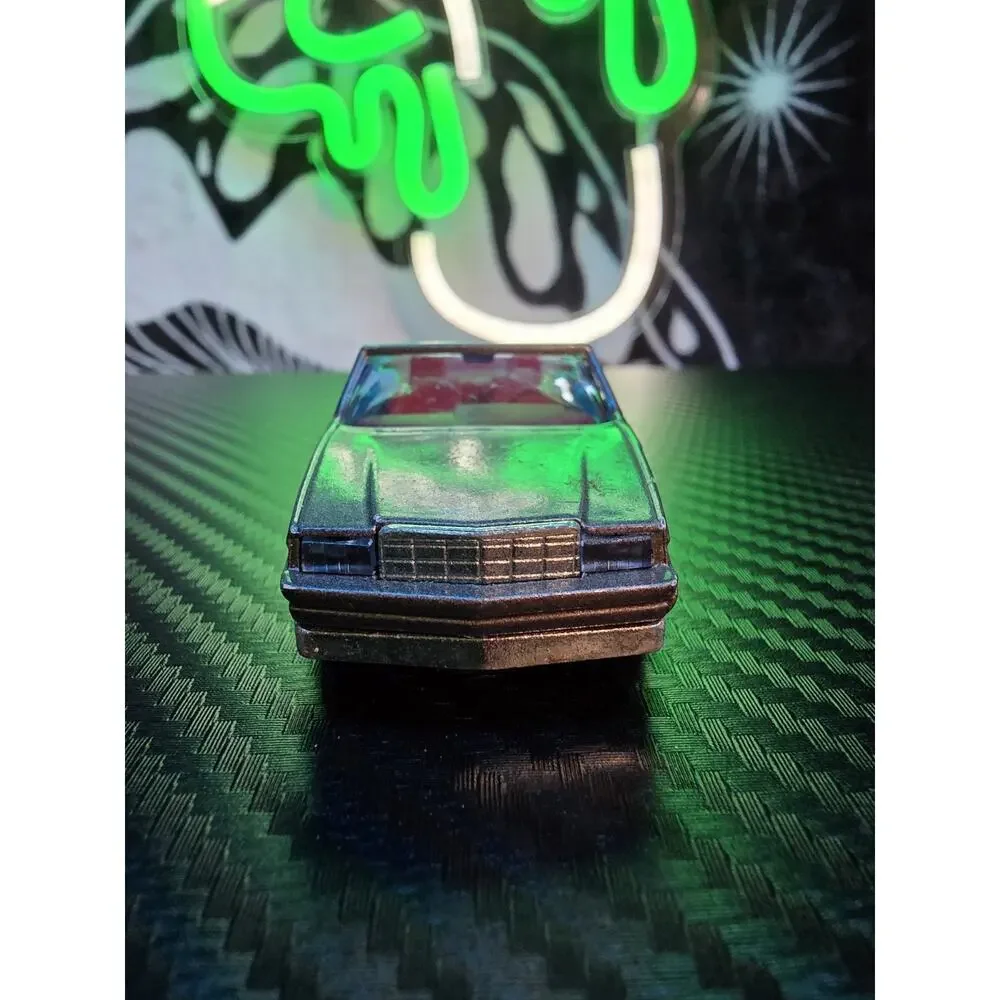 Majorette No. 255 ECH 1/59 Cadillac Allante